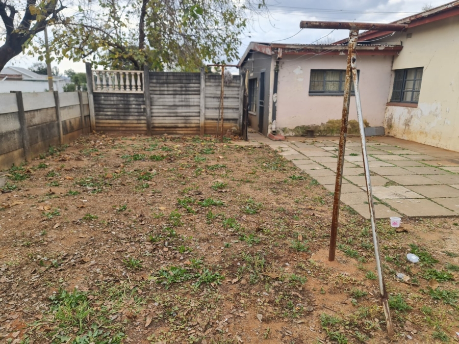 Commercial Property for Sale in Oos Einde North West